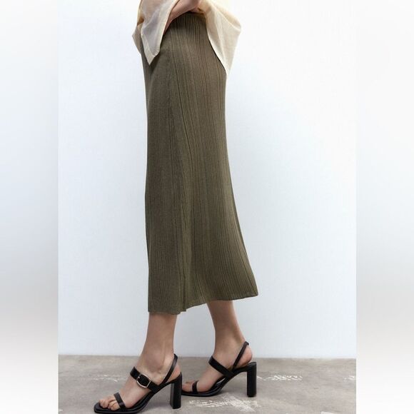 ZARA HEELED LEATHER SANDALS WITH BUCKLE - Picture 5 of 10